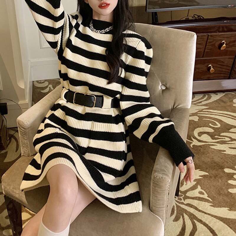 【dress】アウトポケットニットワンピースベルト付き　M17887