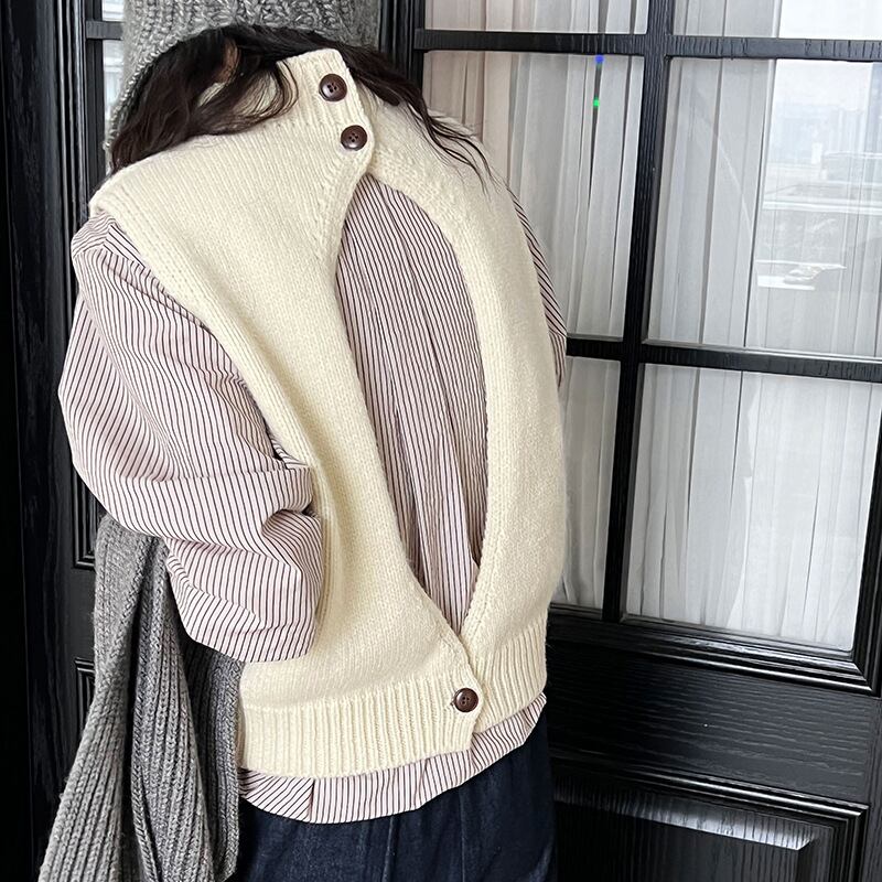 【outer】バックオープンニットベスト Q7096
