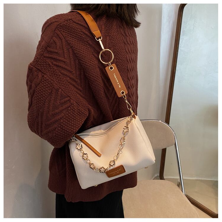 【小物】気質満点レディースファッションオシャレ 合わせやすい肩掛け斜め掛けバッグ  G3581