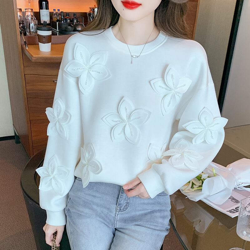 【tops】ビジュー立体フラワープルオーバー　M29139
