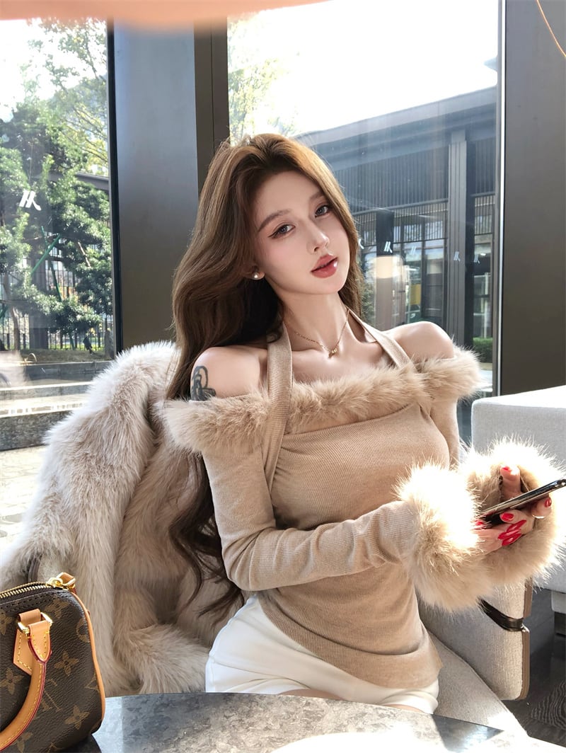 【tops】オフショルダーファートップス　M28538