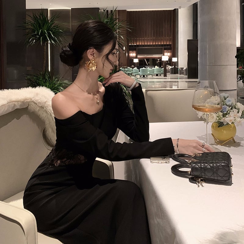 【dress】オフショルダーレース切り替えワンピース　M28707