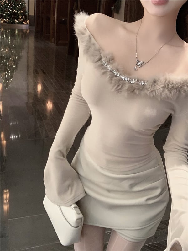 【tops】ファー付きオフショルダートップス　M28900