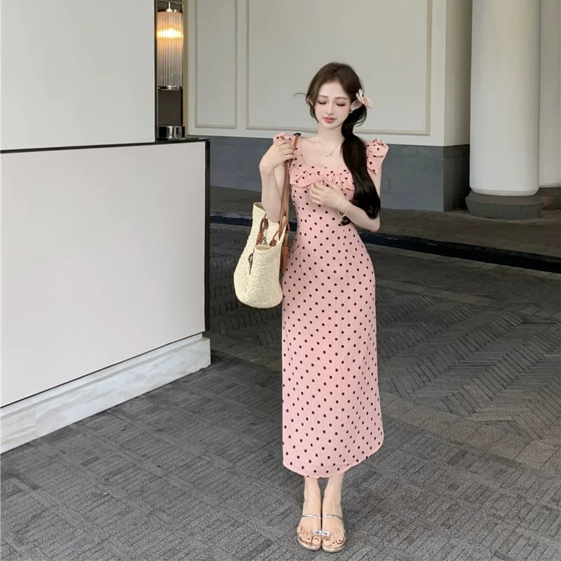 【dress】ギャザーフリルドット柄ロングワンピース Q8509