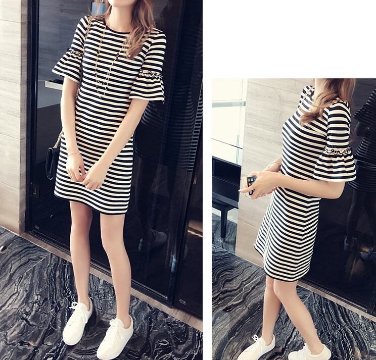 【dress】気質溢れる♪ラウンドネックラッパ袖半袖韓国ファッションボーダー柄ワンピースF2149