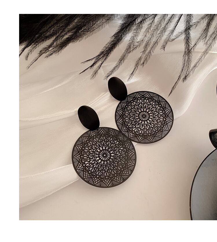 【小物】レディースファッションシンプルアクセサリー円形デザインピアス