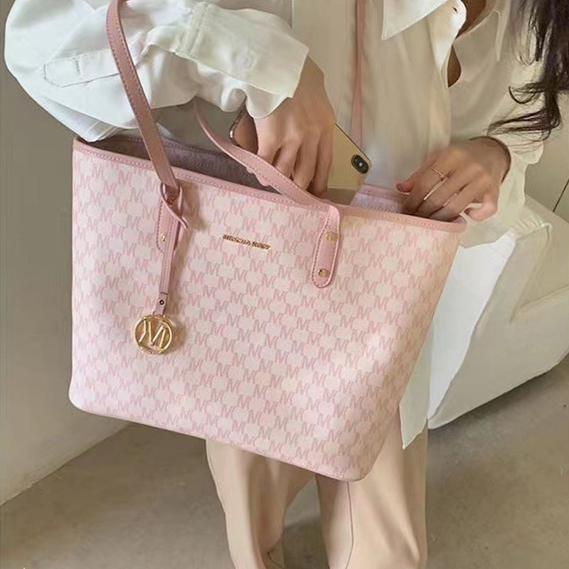 【小物】2色大容量ショルダーバッグF7969