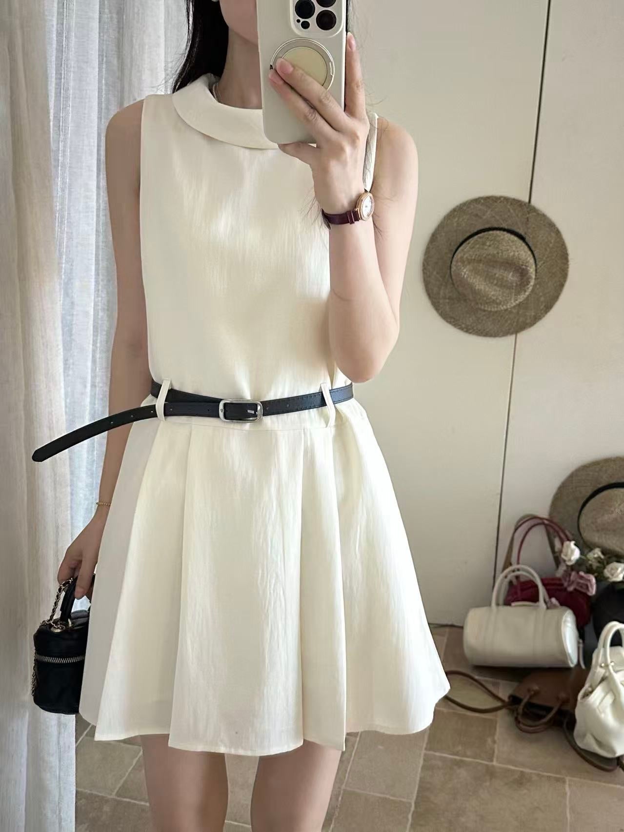 【dress】ベルト付きノースリーブワンピース Q8711