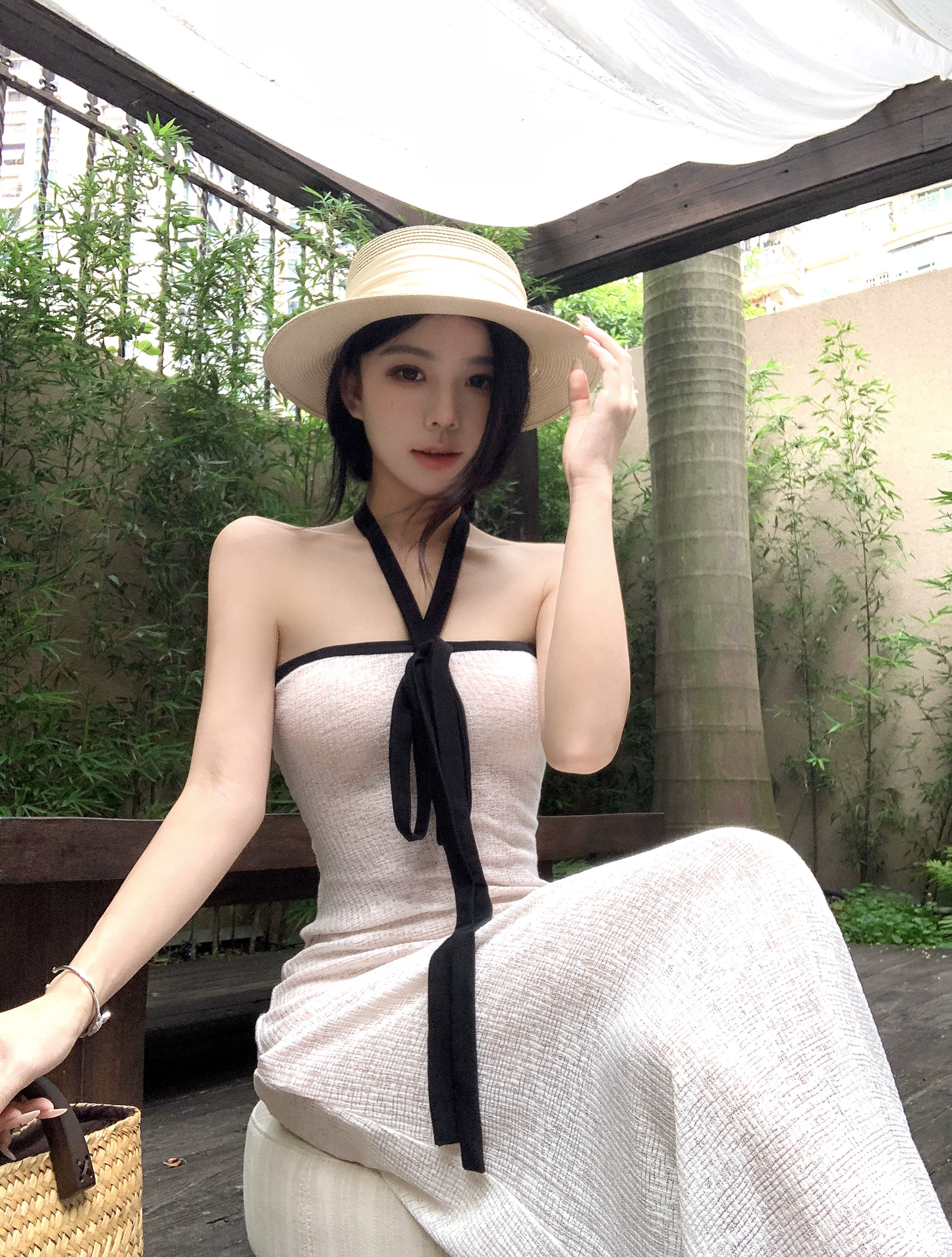 【dress】ホルターネックロングワンピース Q8392