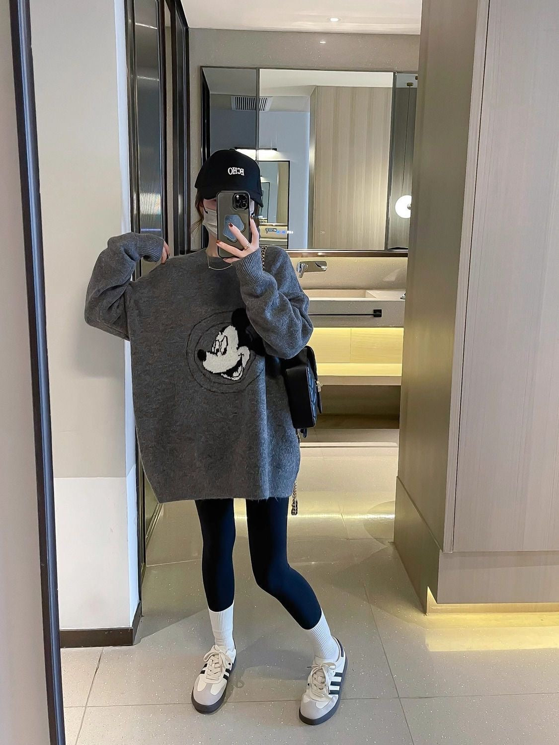 【tops】ラウンドネック長袖ニットセーターF8436