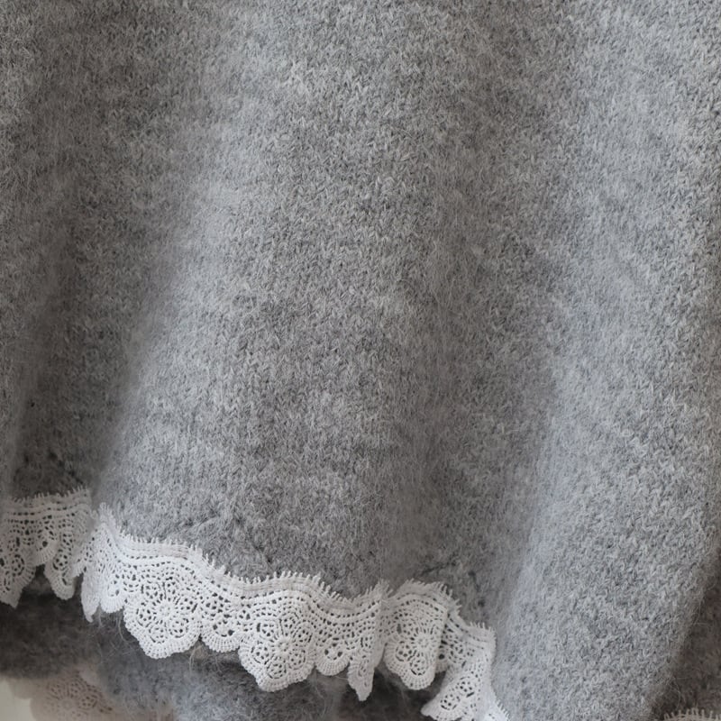 【tops】レース切り替えニットセーター　M27292