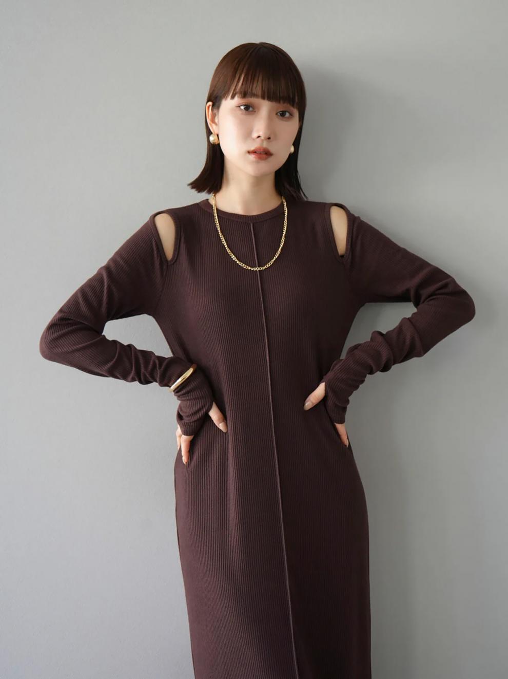 【dress】オフショルダーワンピース　M26626