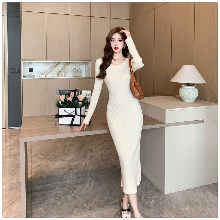 【dress】スリットニットワンピース　M18816