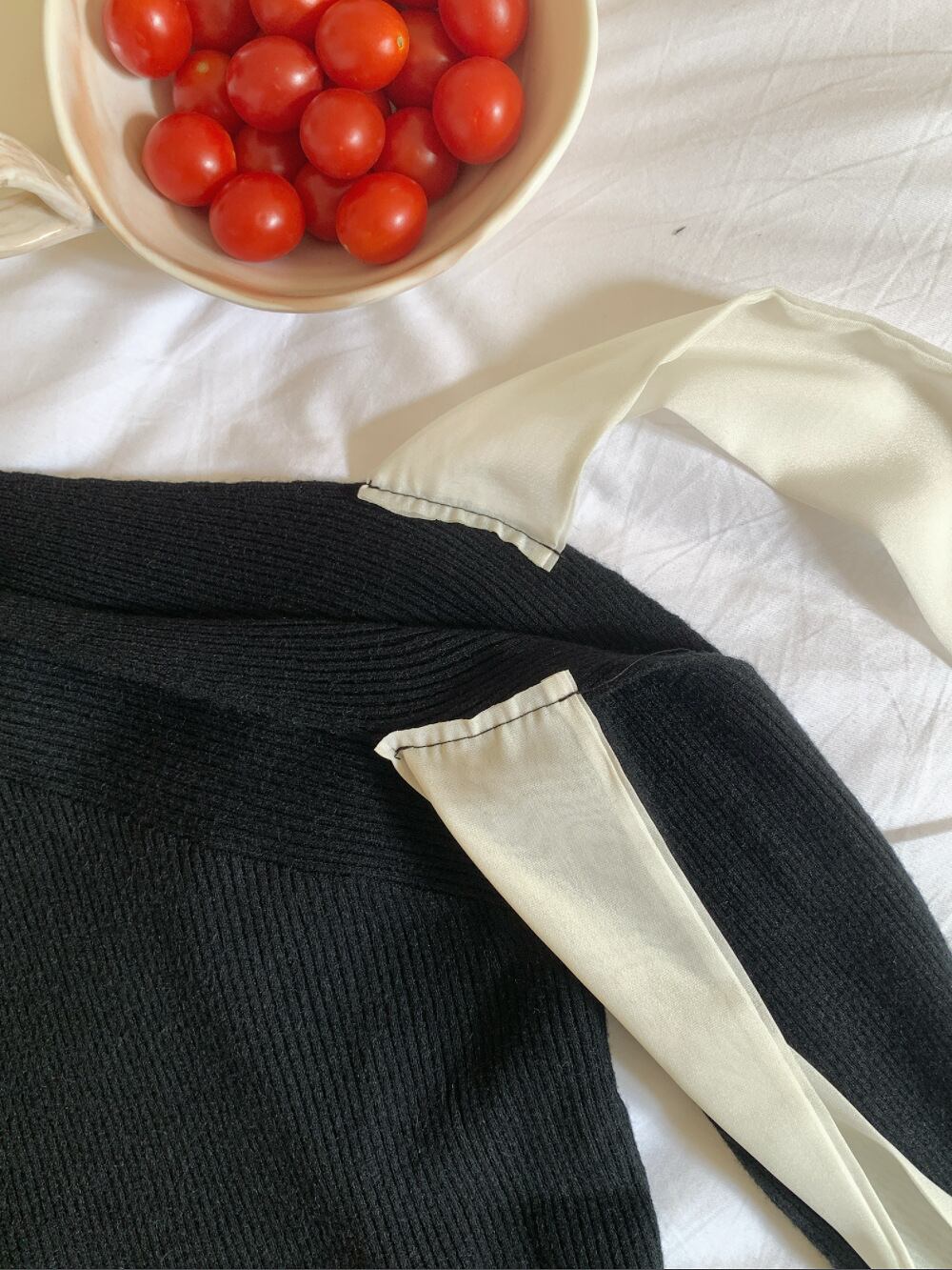 【tops】オフショルダーニットトップス　M26974