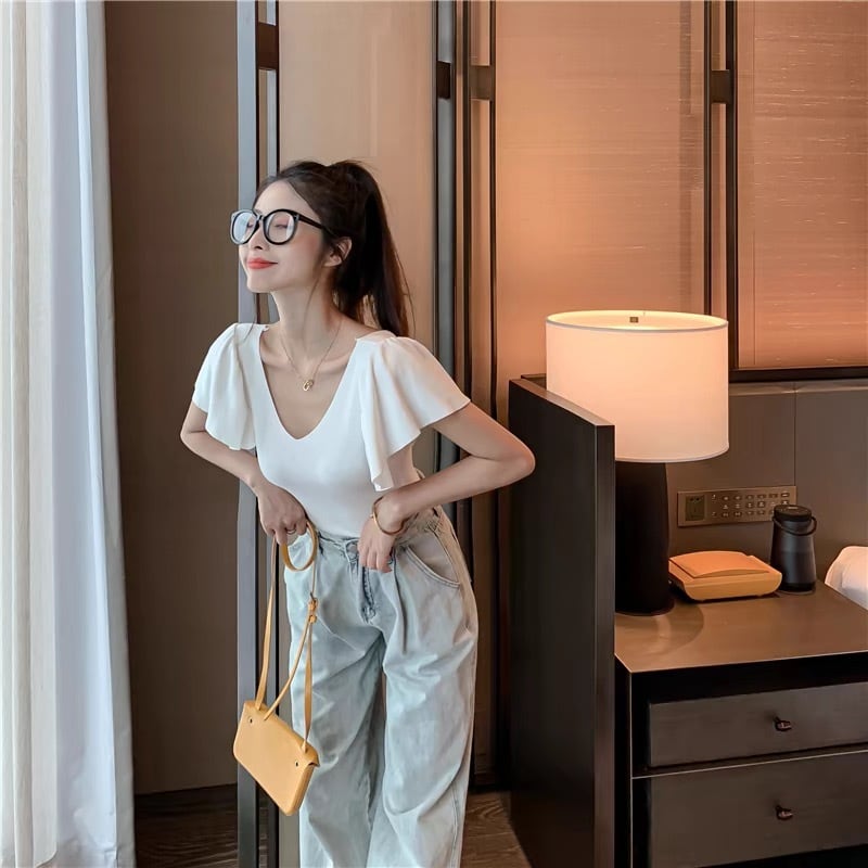 【tops】4色フレアスリーブニットＴシャツF7516