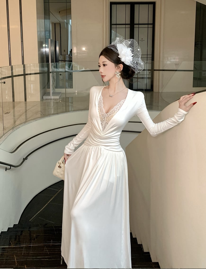 【dress】Vネックレースドッキングワンピース Q7425