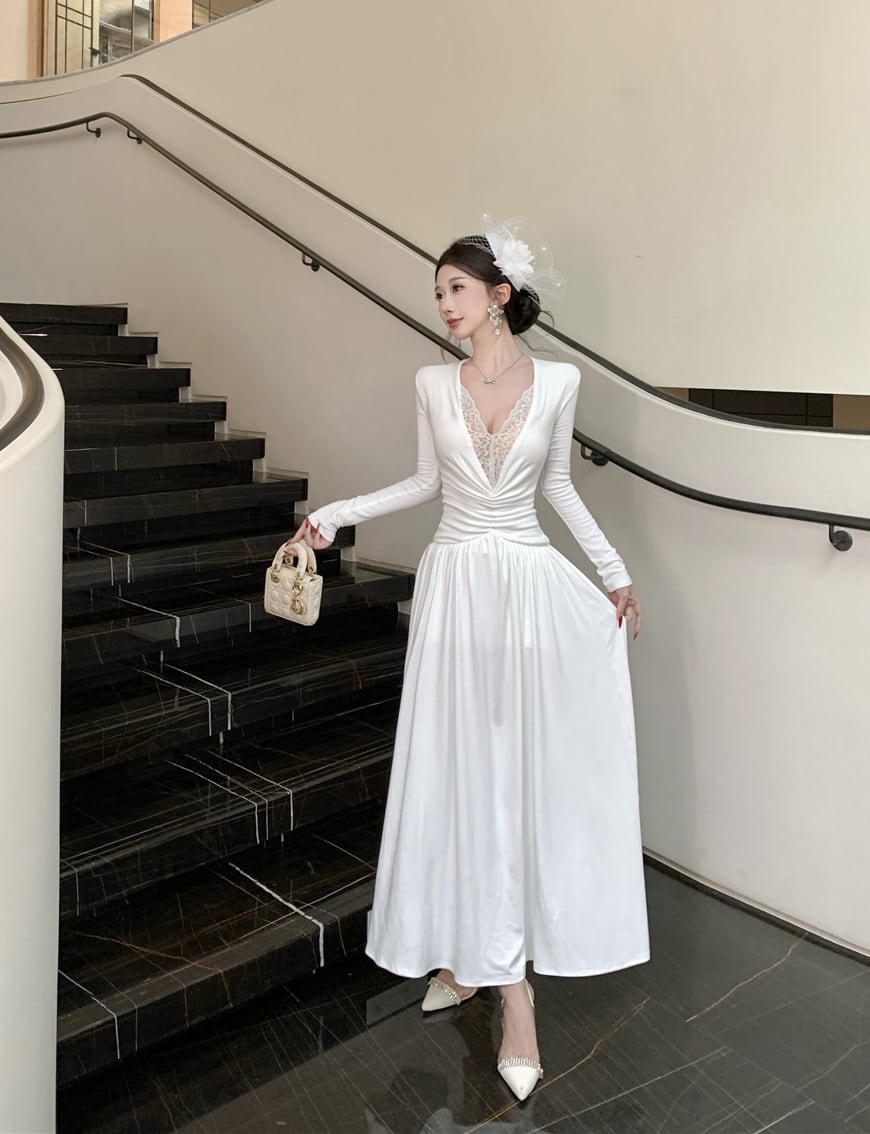 【dress】Vネックレースドッキングワンピース Q7425