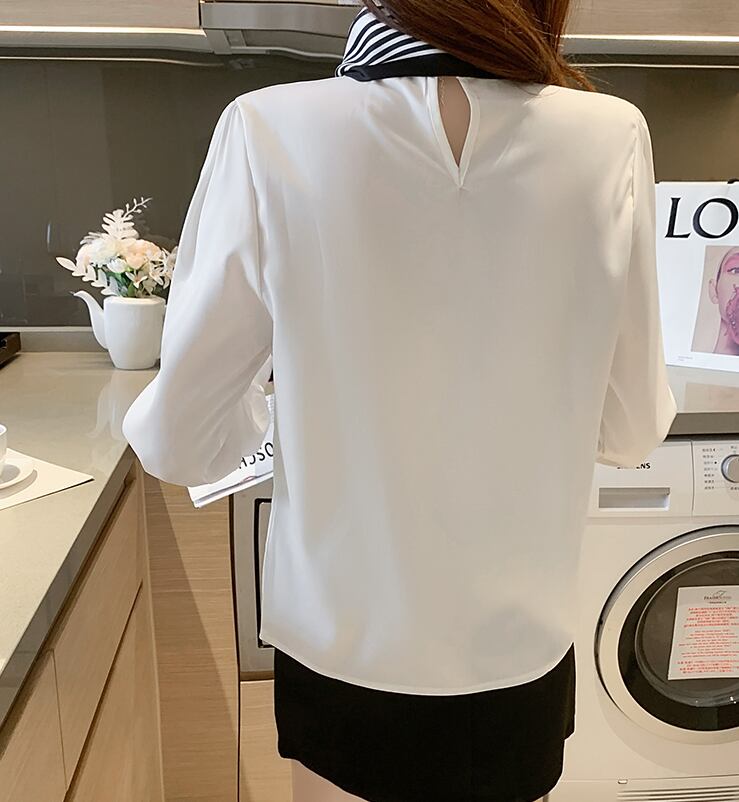 【tops】オシャレ度満点〜2色タイカラー長袖韓国風配色おしゃれ着回しブラウスF1765