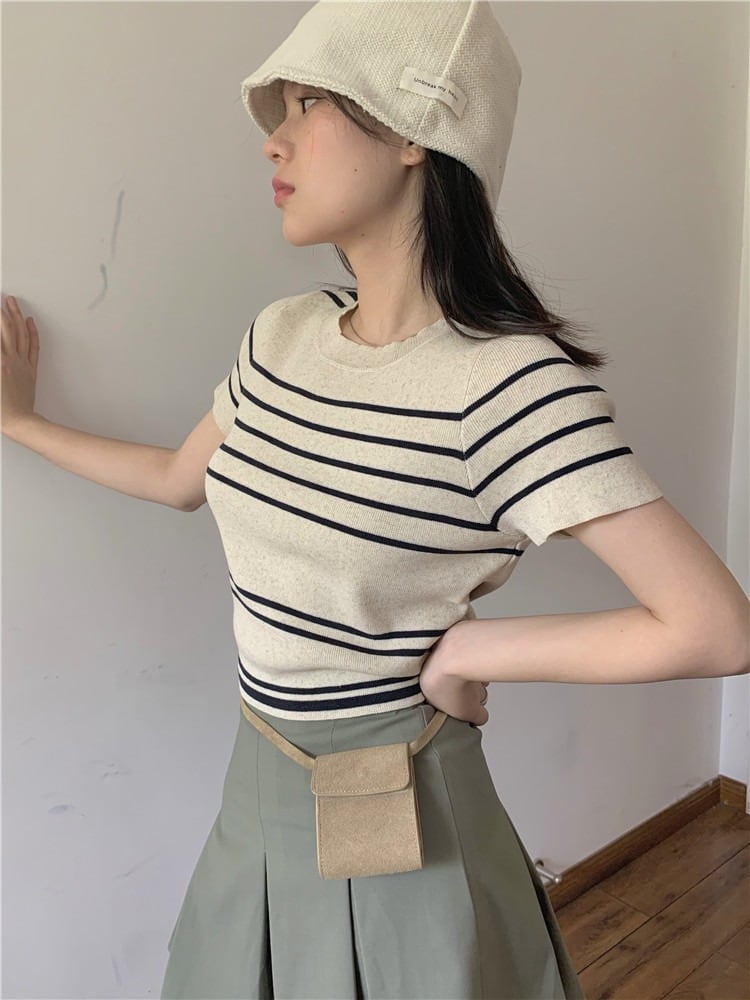 【tops】ストライプ柄ニットトップスG21082