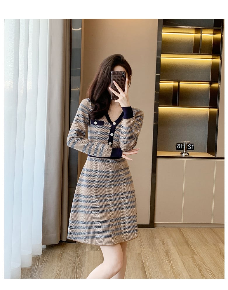 【dress】Vネックワンピース　M25463