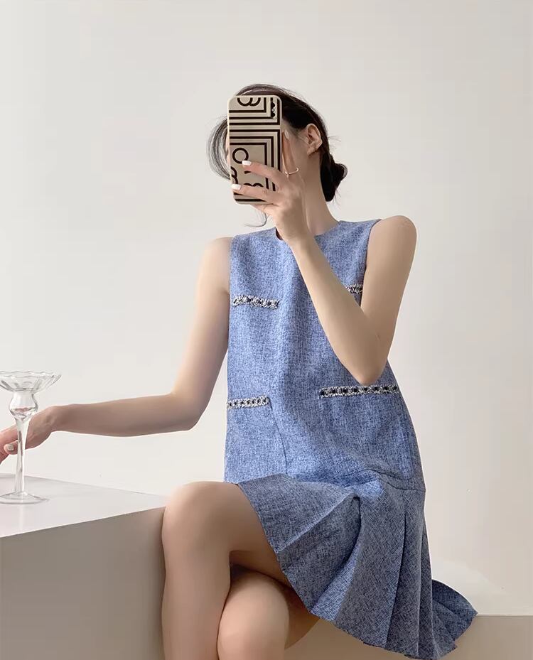 【dress】ノースリーブプリーツワンピース Q8361