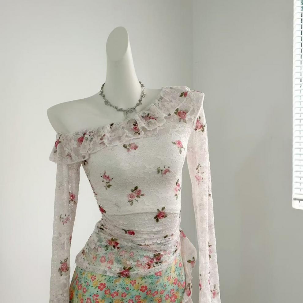 【tops】フリルレーストップスベアトップ付き　M29538