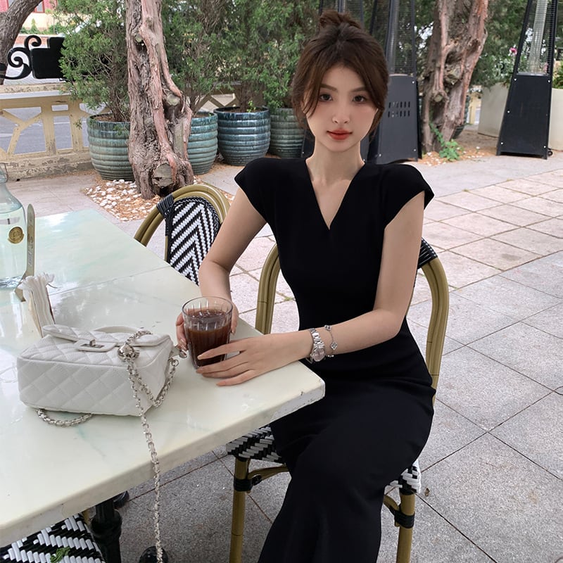 【dress】Vネックニットワンピース　M24482