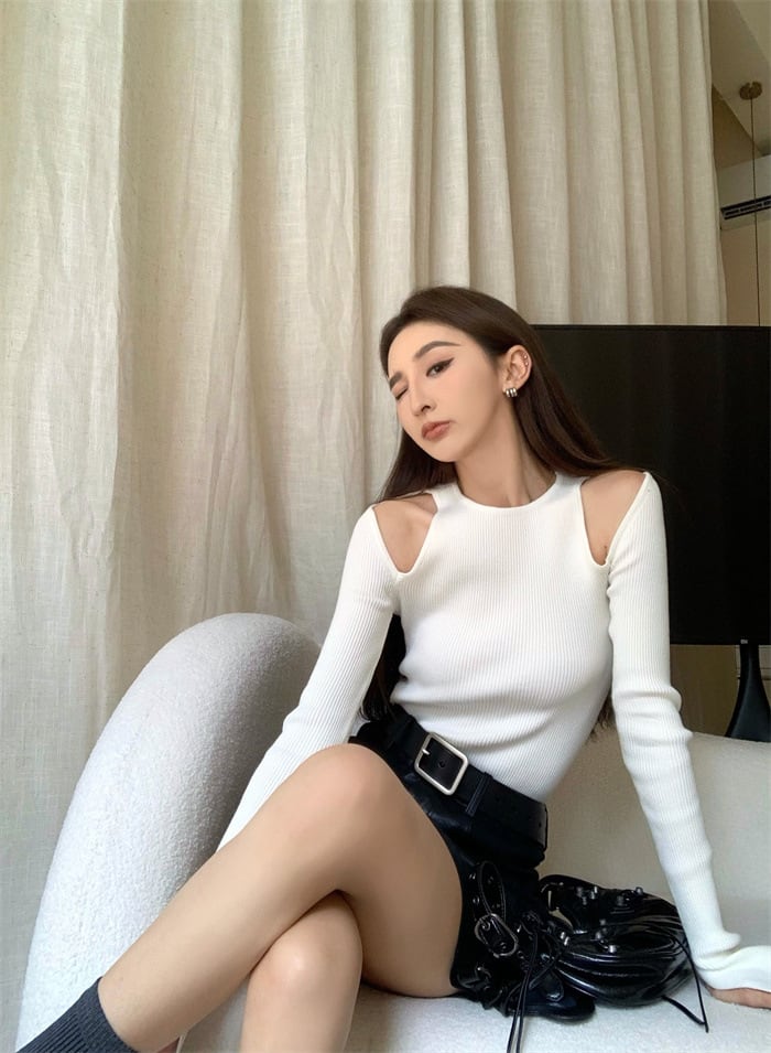 【tops】オフショルダーニットトップス　M27943