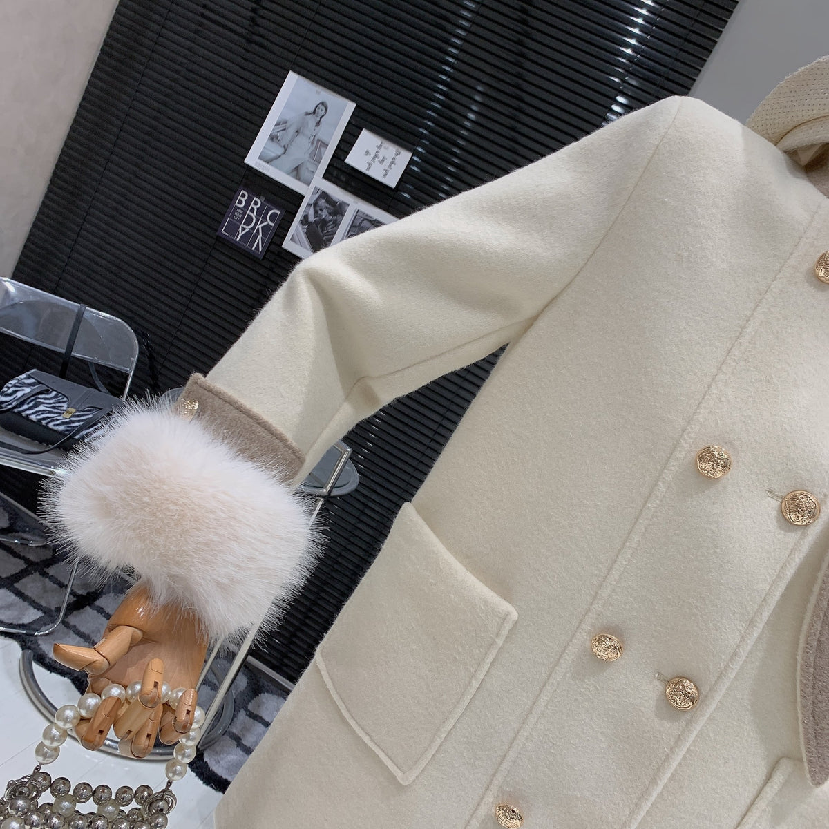 【outer】ファーダブルボタンコート　M27635