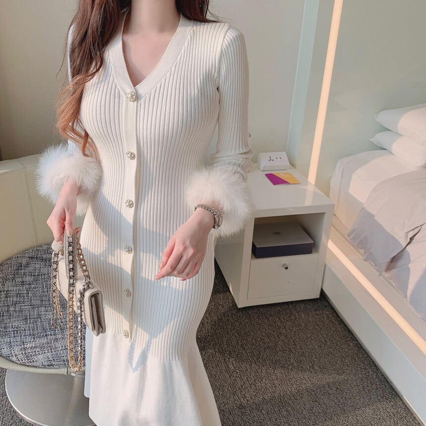 【dress】袖ファー マーメイドニットワンピース　M26156