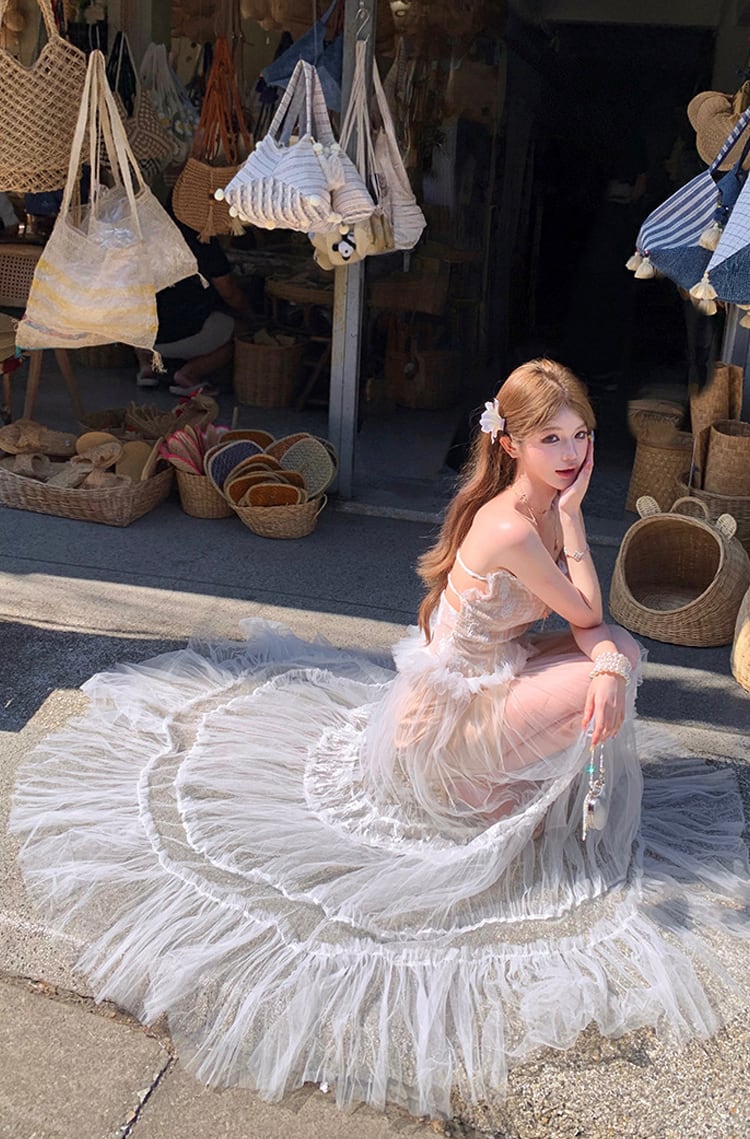 【dress】ホルターネックシアーチュールティアードワンピース Q8484