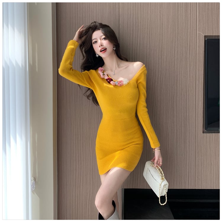 【dress】立体フラワーオフショルダーニットワンピース　M27755