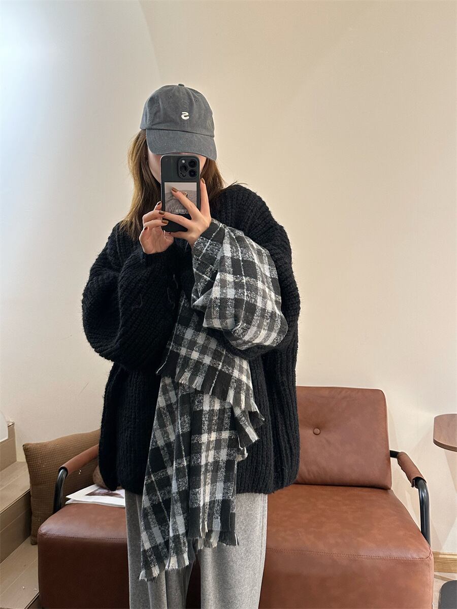 【tops】クルーネックニットセーター　M18988