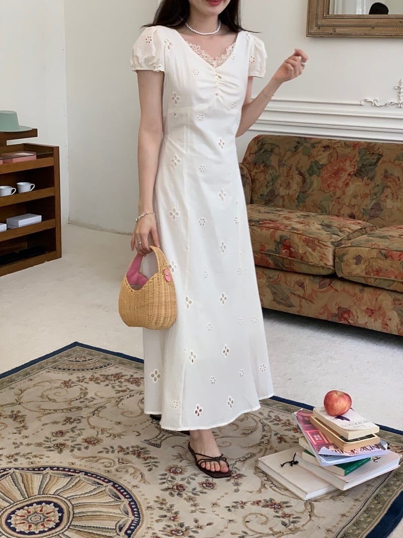 【dress】Vネックカットワークワンピース　M23891