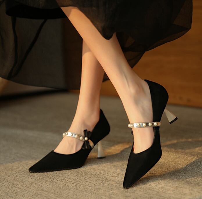 【shoes】美脚魅せ結婚式二次会ビーズ飾りアーモンドトゥシューズF0725