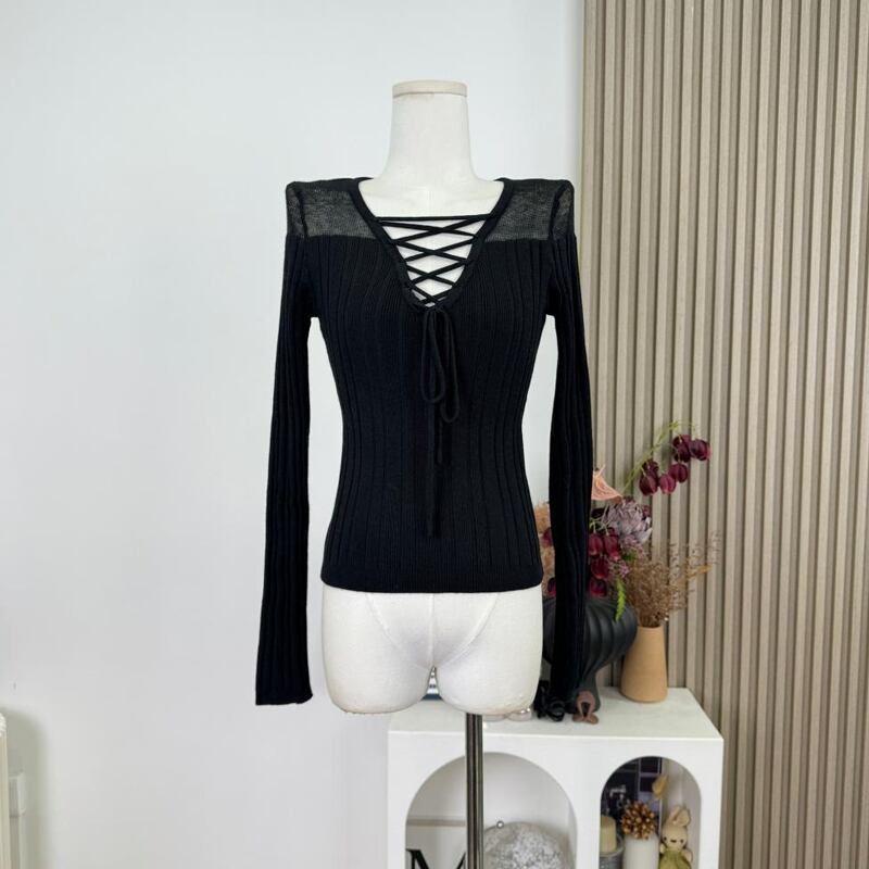 【tops】Vネックニットトップス Q7641