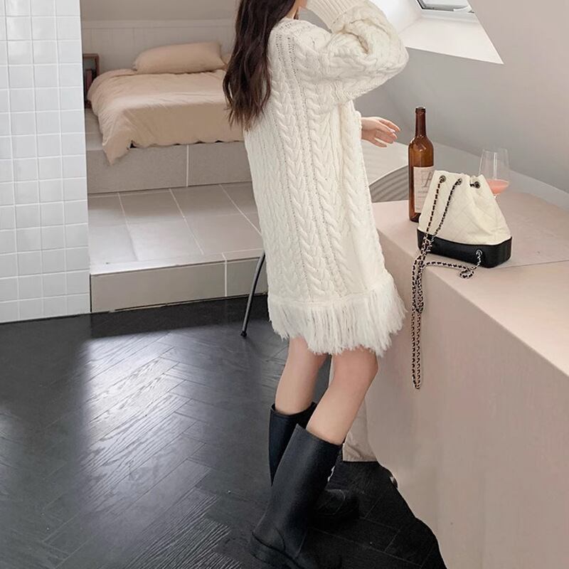 【dress】Vネックフリンジセーターワンピース　M18333
