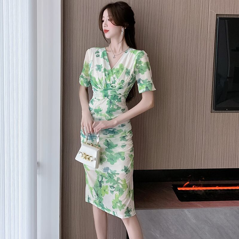 【dress】Vネック花柄ワンピース　M29597