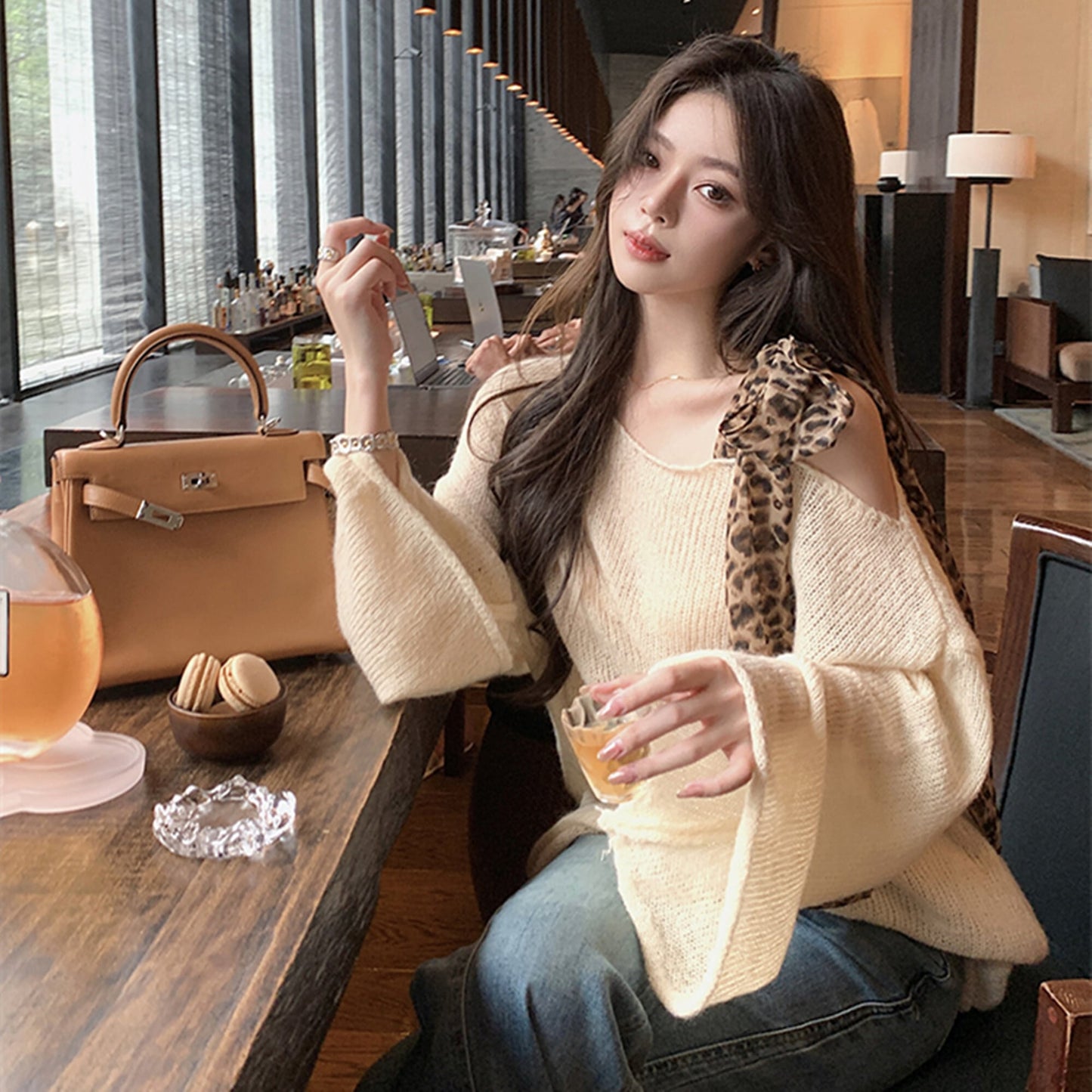 【tops】ヒョウ柄ショルダーリボンニットトップス　N3333
