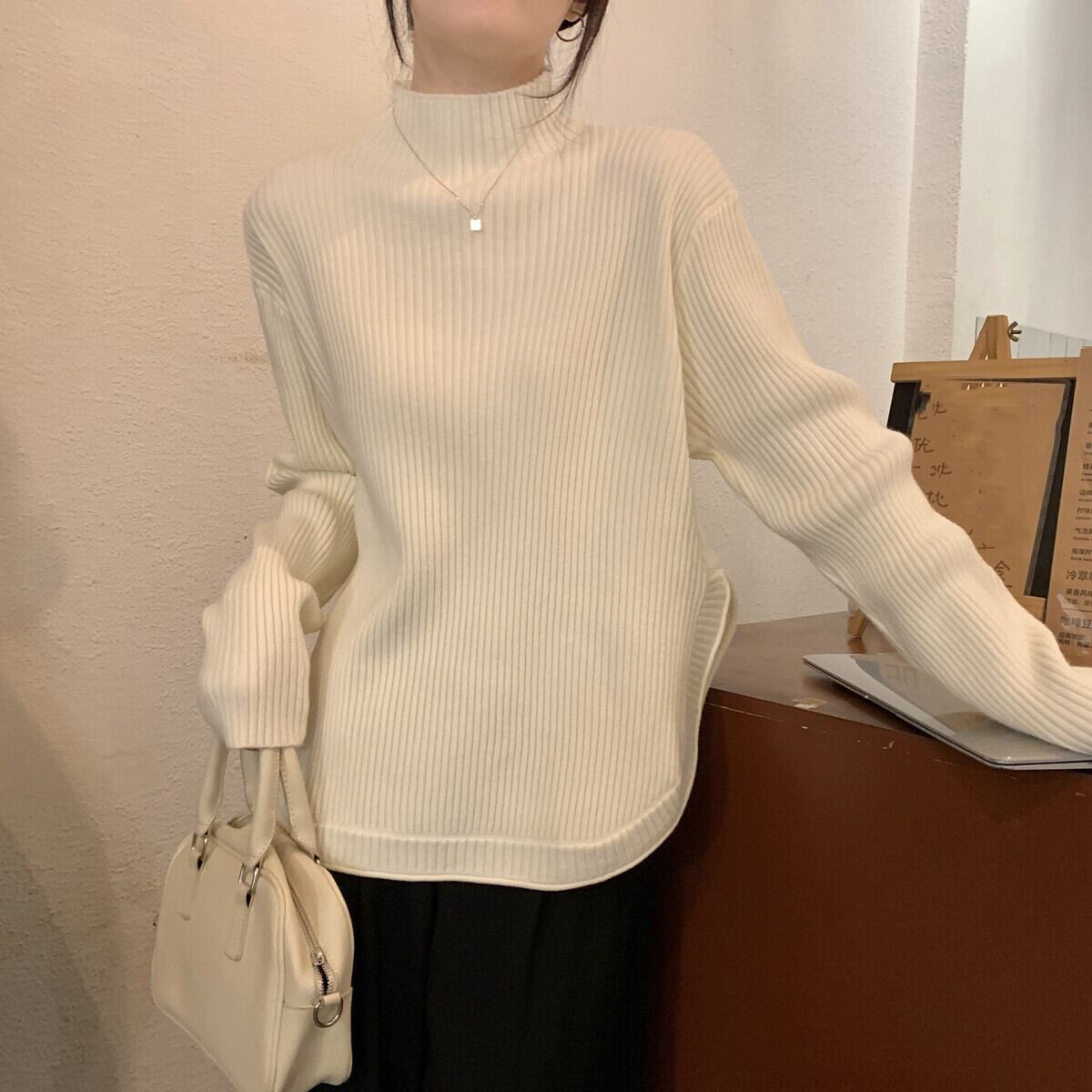 【tops】スリットニットセーター　M27982