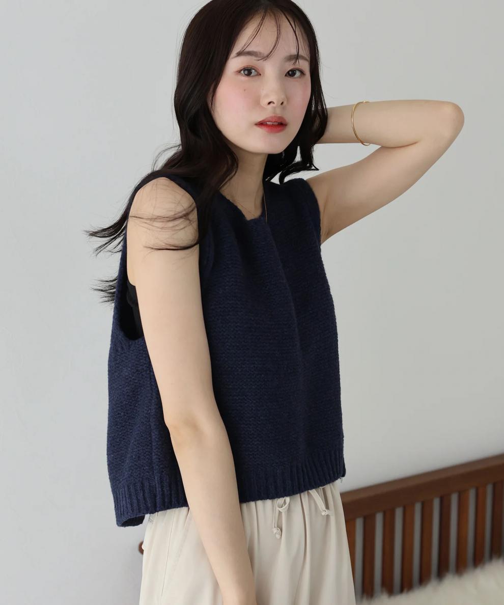 【tops】バックリボンニットベスト　M26367