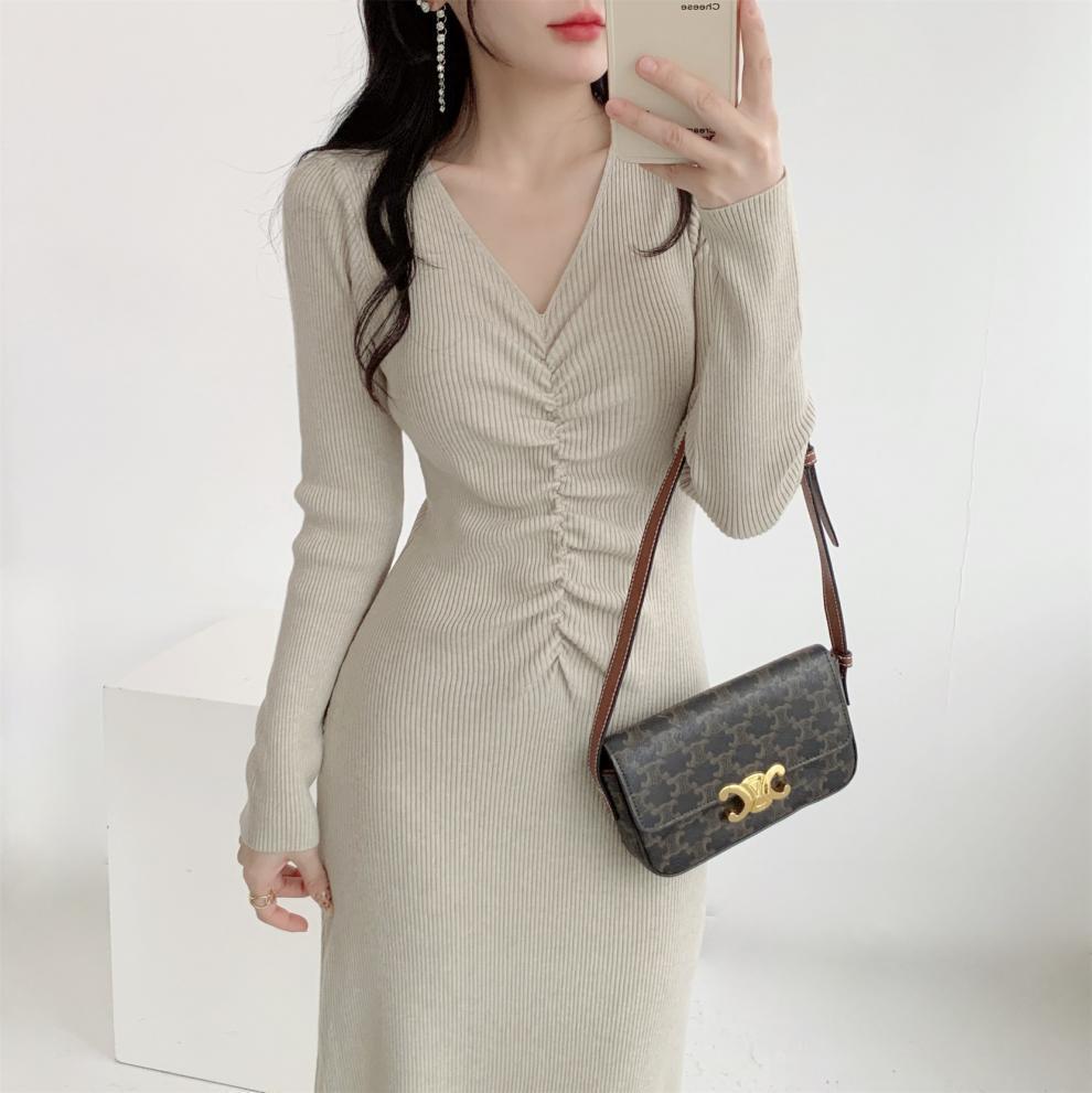 【dress】Vネックニットワンピース　M28028