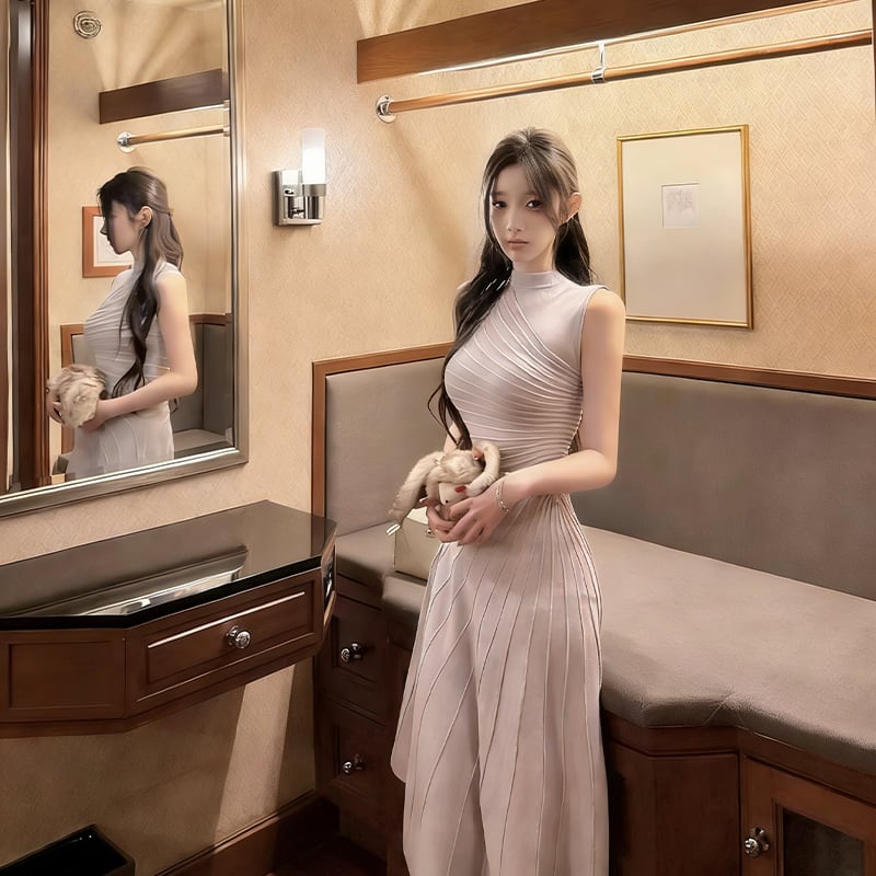 【dress】ノースリーブハイネックニットワンピース Q8404