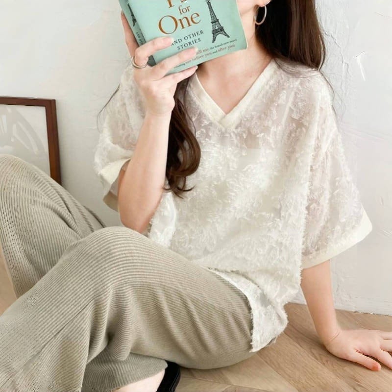 【tops】Vネック無地TシャツG20319