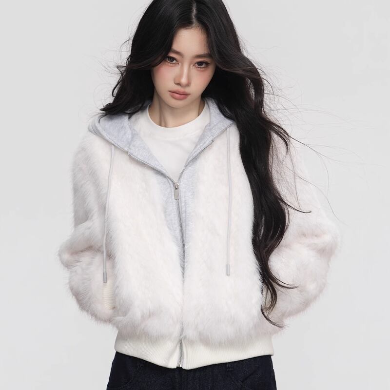 【outer】ファードッキングジップアップパーカー Q7403