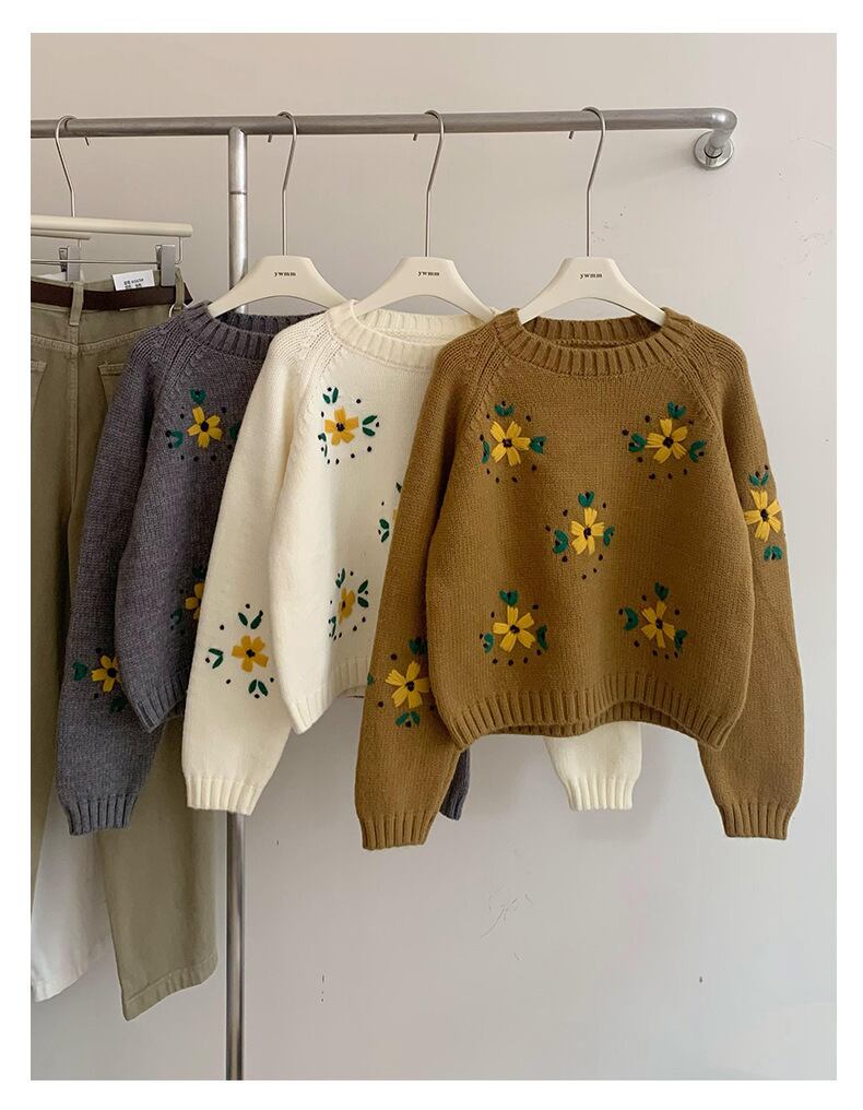 【tops】刺繍ニットセーター　M19120