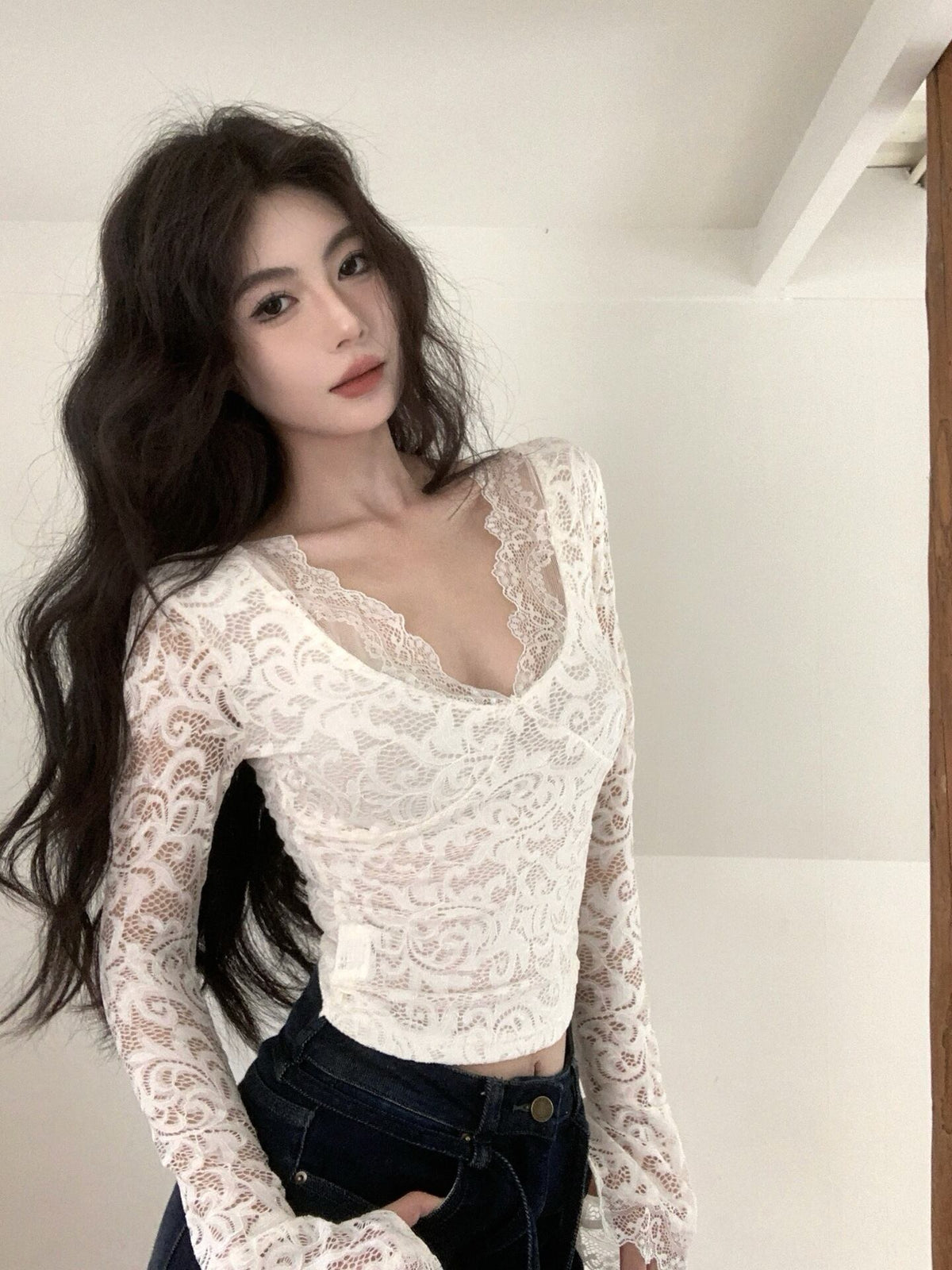 【tops】Vネックレーストップス　M27941