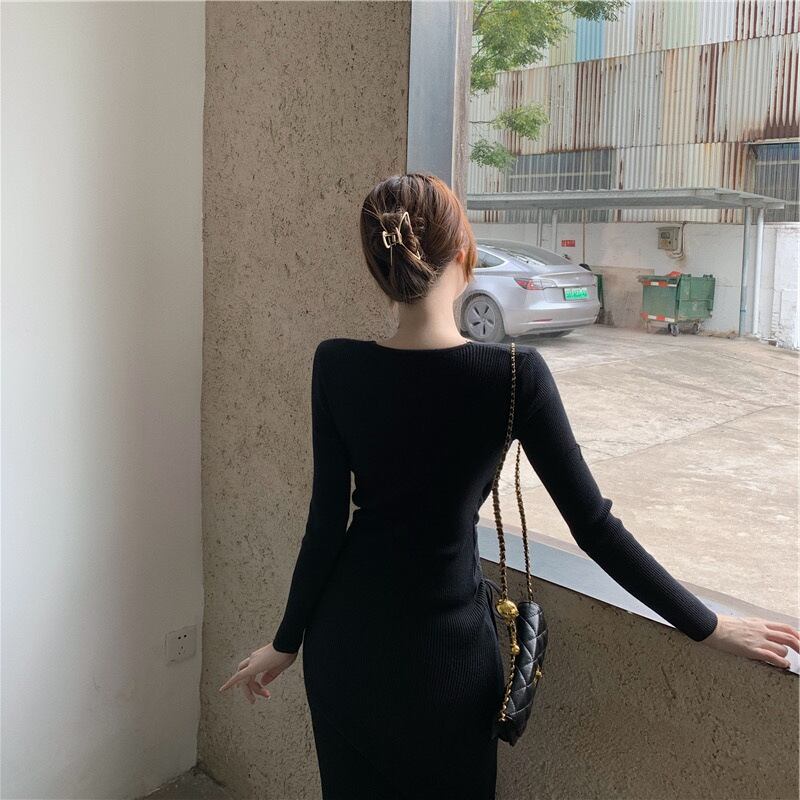 【dress】Vネックニットワンピース　M17513