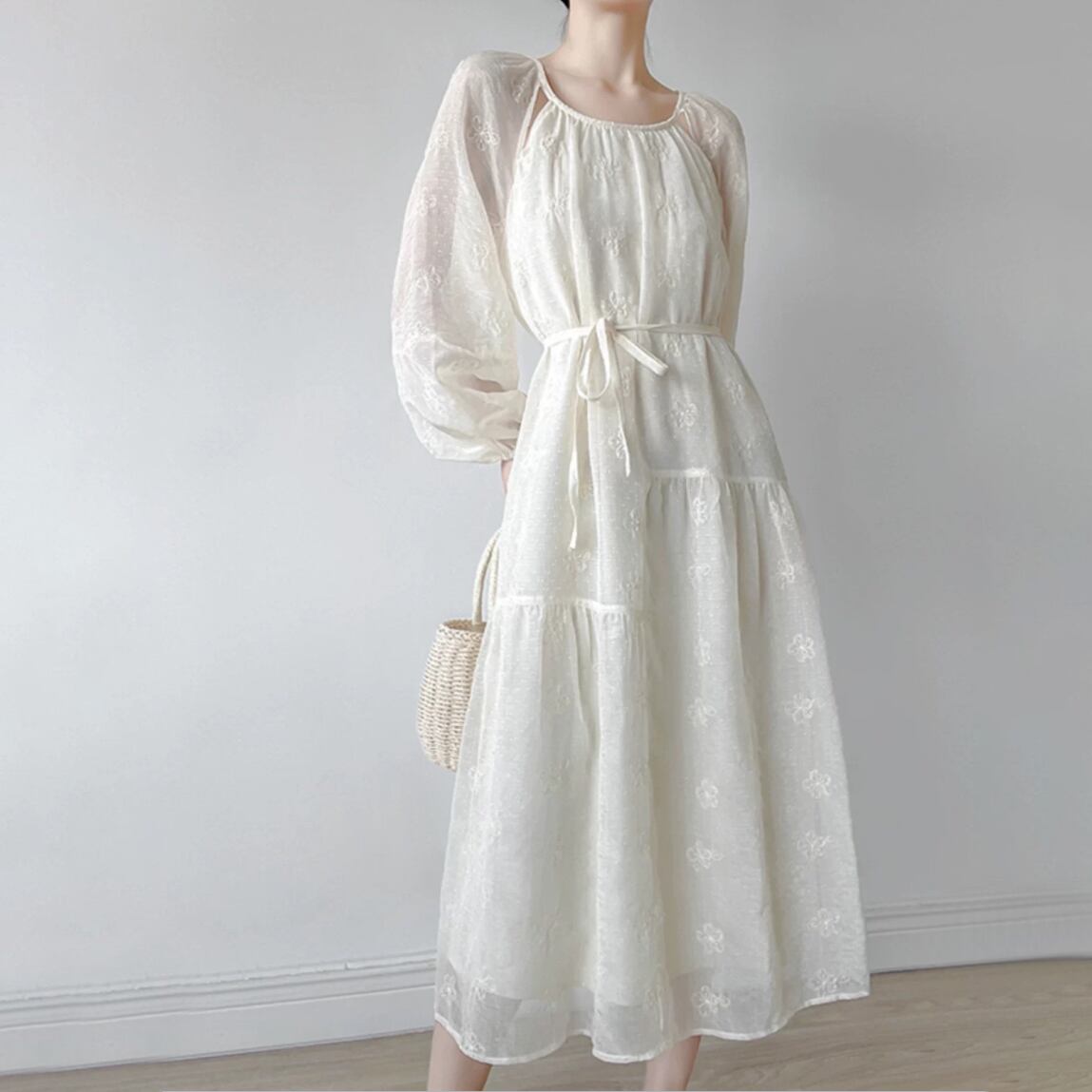 【dress】フラワー刺繍ワンピース　N2988