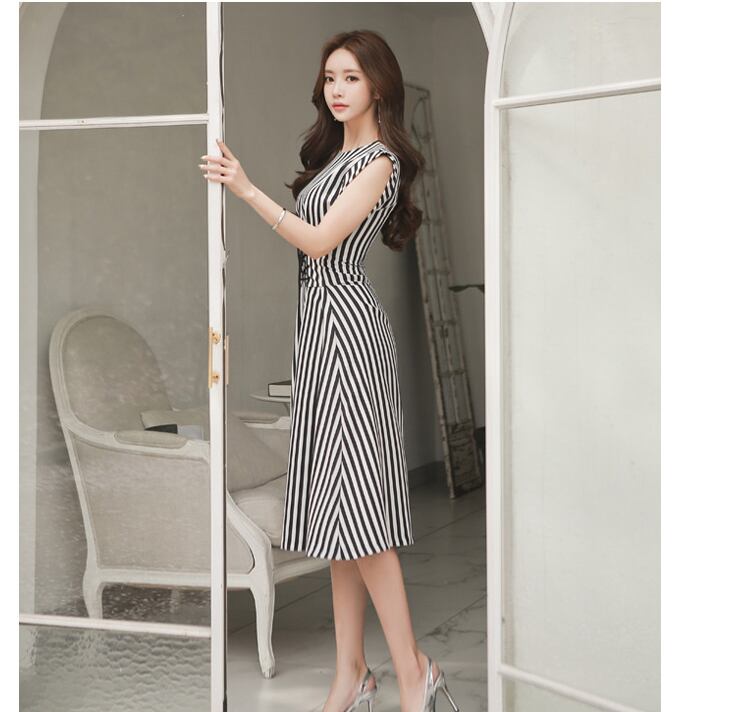 【dress】夏好感度UP!韓国風気質満点レトロラウンドネックストライプ柄ワンピース